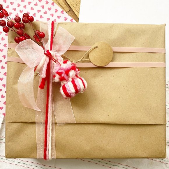 Valentine's Day Handmade Winter Mini Knit Hat Charm Gift Wrap Hanging Charm Gift - Picture 2 of 4